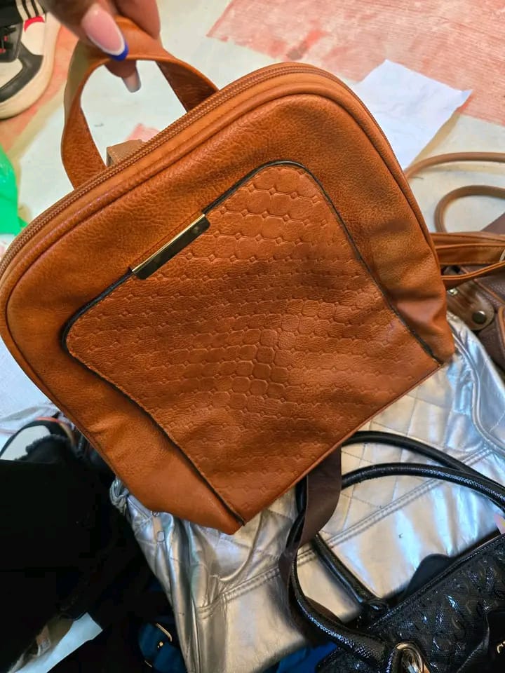 Cross body shoulder hand bag each Kshs. 1300