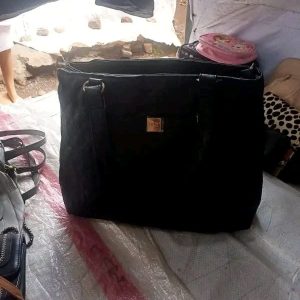 Ladies' Mtumba Crossbody Shoulder and Hand Bag for Kshs. 900