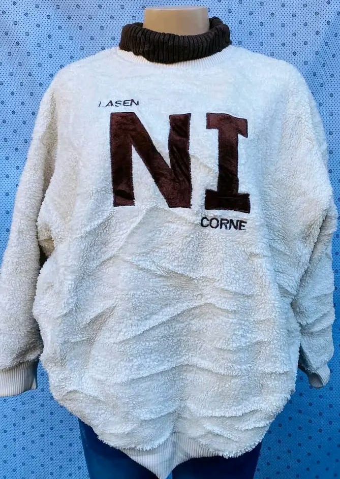 Lasen Ni Corne Printed Ladies Fashion Round Neck Mohair Hoodie Sweater for Kshs. 750