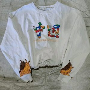 Sweatshirt Crop Tops @ Kshs. 400