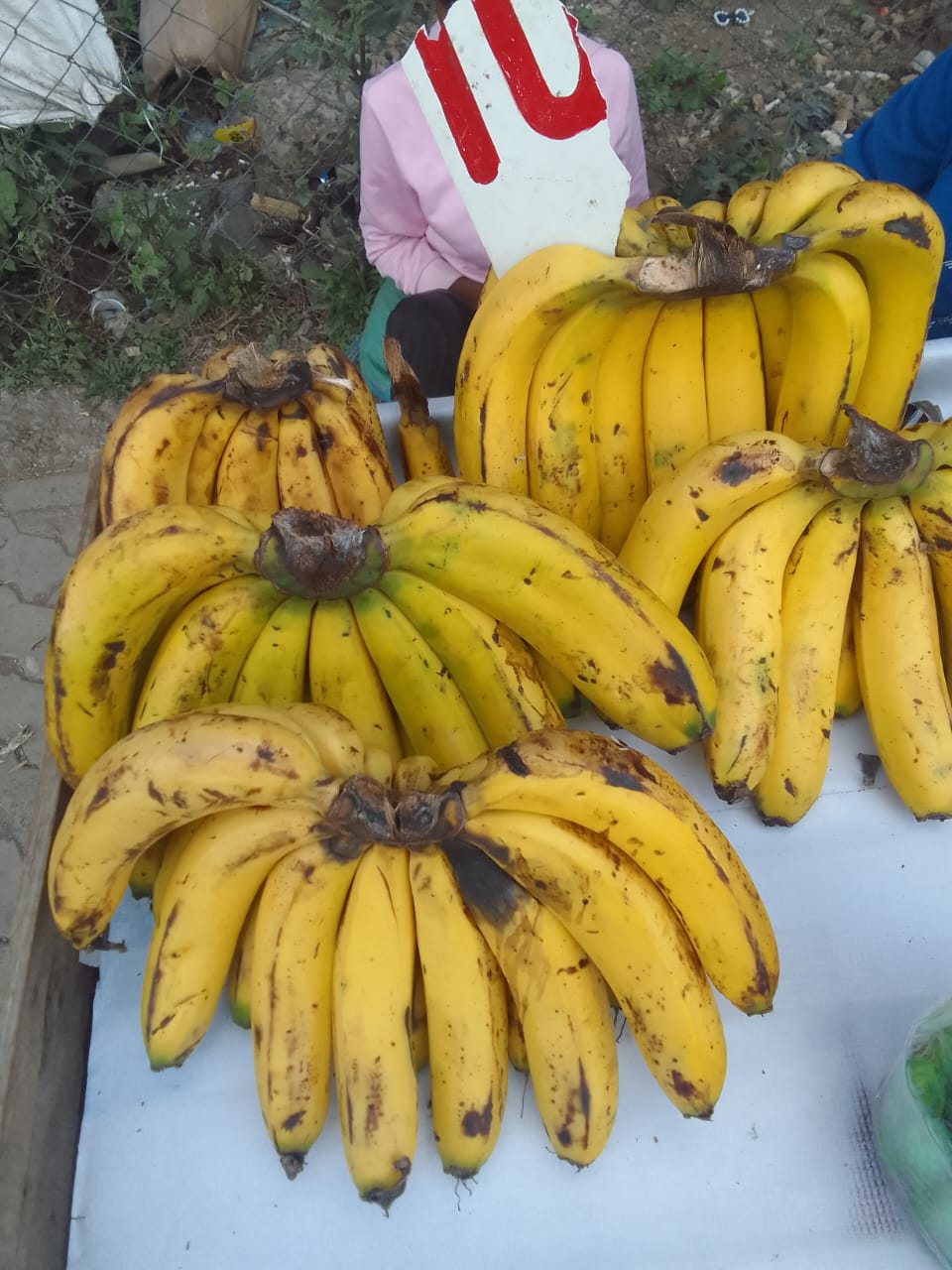 Edible Ripe Bananas each Kshs 10