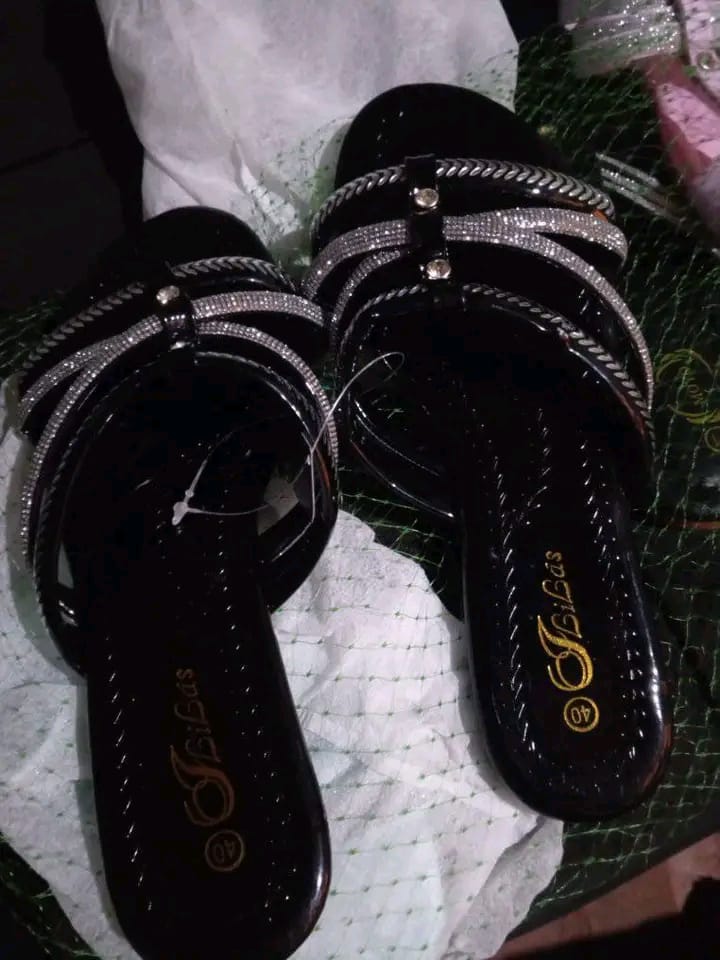 Ladies' Sandals for Kshs 400