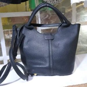 Ladies'/Women's Handbag each Kshs 2500