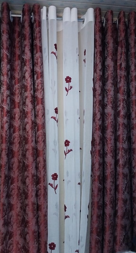 Curtains 3 mtrs(1.5 mtrs +1.5mtrs ) + 2mtrs sheers for Kshs 3700