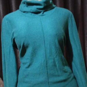 Ladies' pullneck Kshs 350